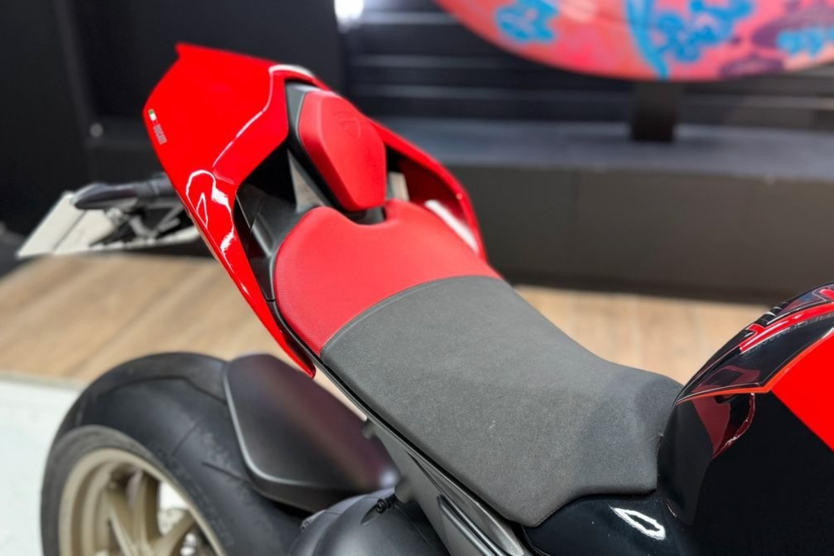 Ducati Panigale V4 R 3